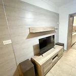 Casa Con Sauna * بوريانا