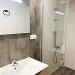 Casa Con Sauna شقة بوريانا
